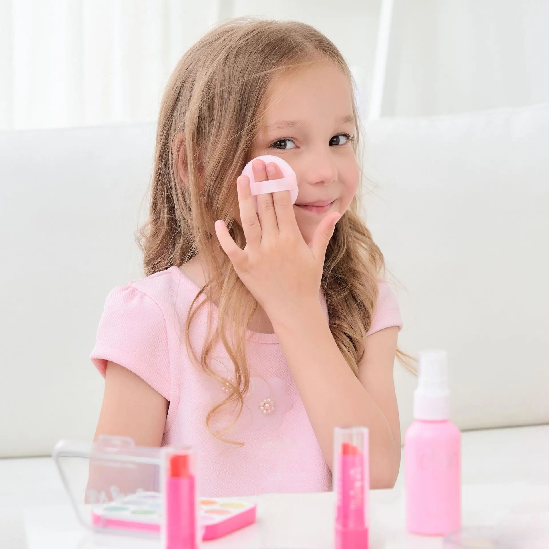 New Children's Pretend Play Makeup Toy Set Safe and Non-toxic Simulation Little Girl Makeup Toy Girl Birthday Gift
